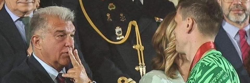 Żul Kundel tricolorePredatore banner