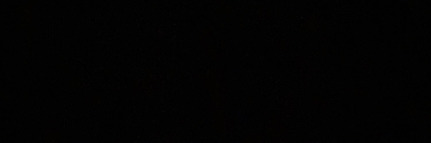 B banner