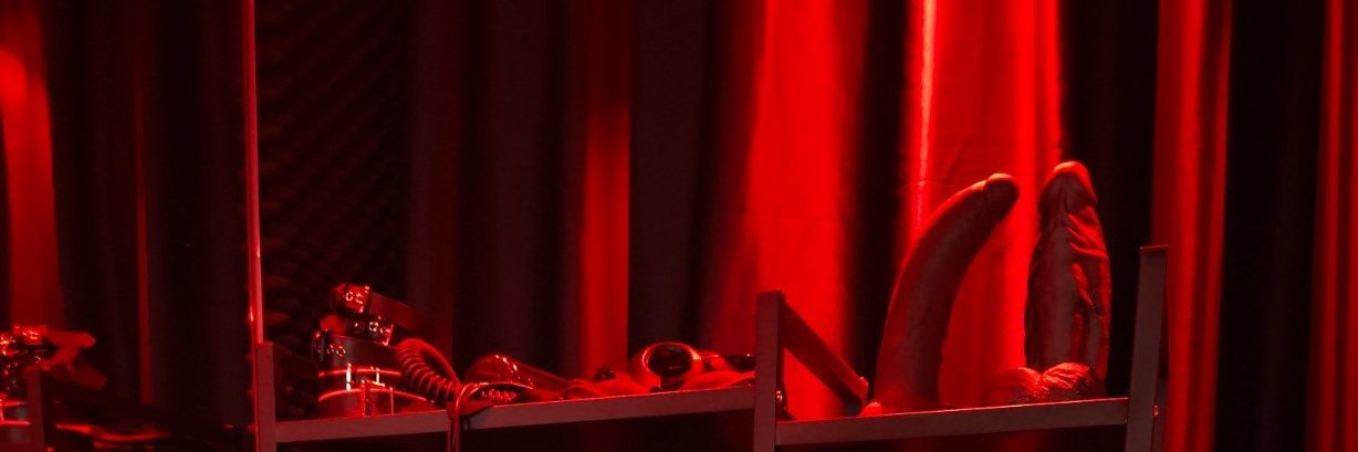 DYfisting's profile banner image