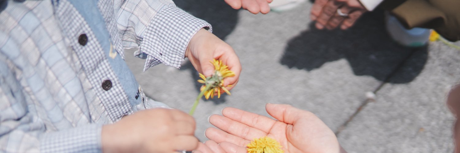 comitctn's profile banner image