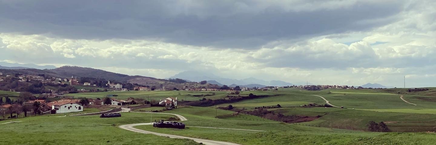 Juan G. Bárcena banner