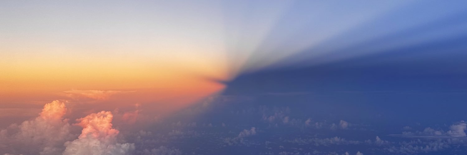 DontJustFlyS0AR's profile banner image