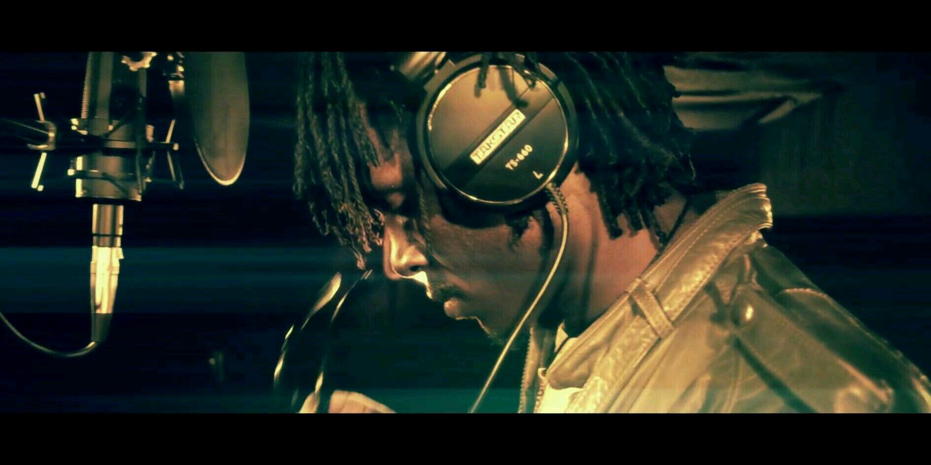 fololomusic's profile banner image