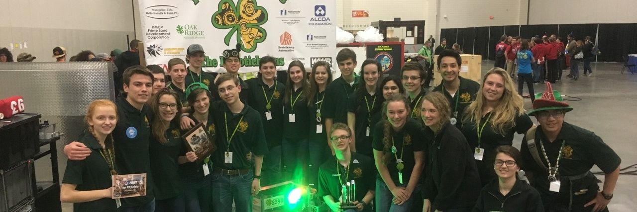 KCHS Robotichauns banner