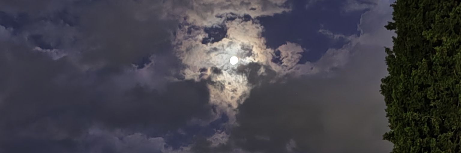 Agustilucero_'s profile banner image