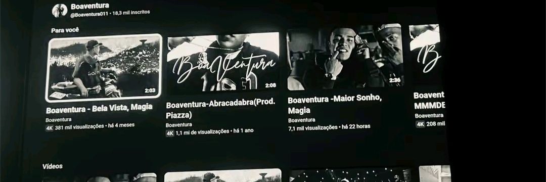𝐌 banner