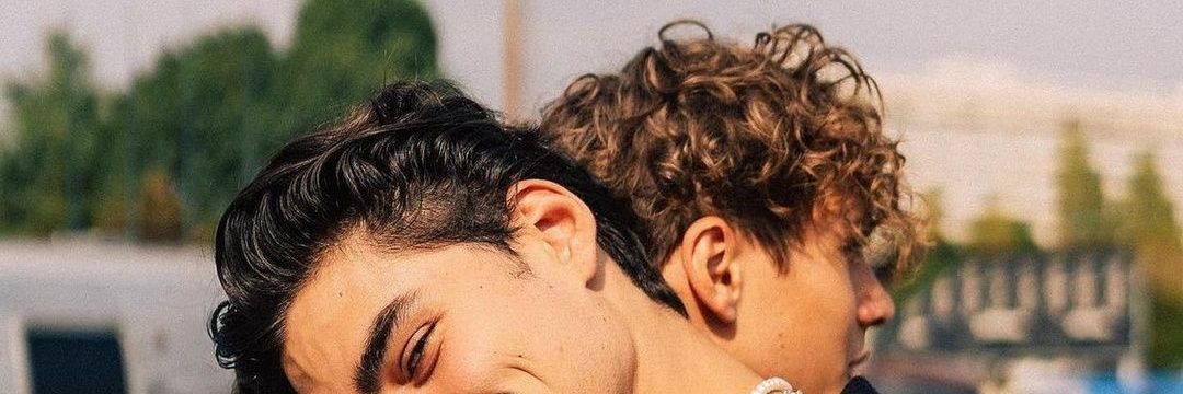 MayDoutor's profile banner image