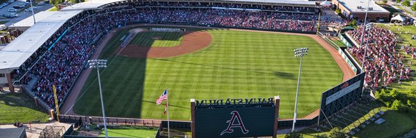 razorbackHobbs Profile Banner