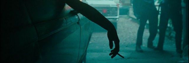 زعيمة الحزب banner