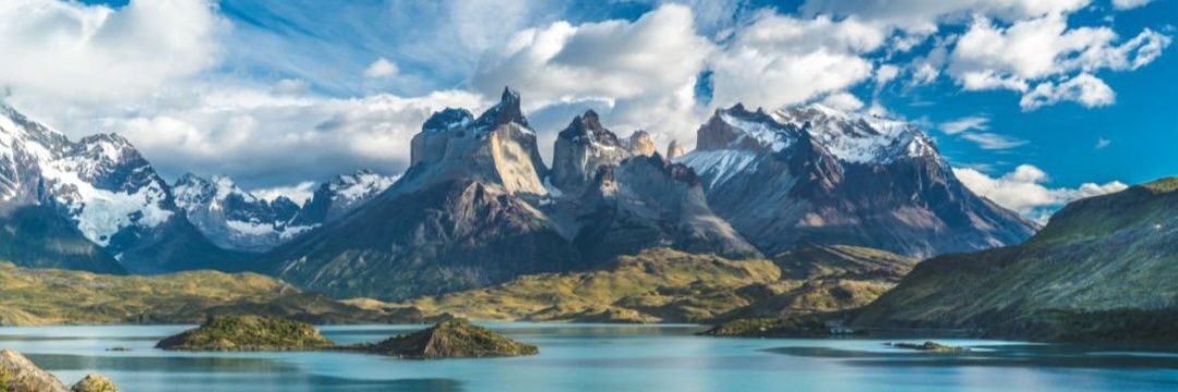 Marlon Random banner