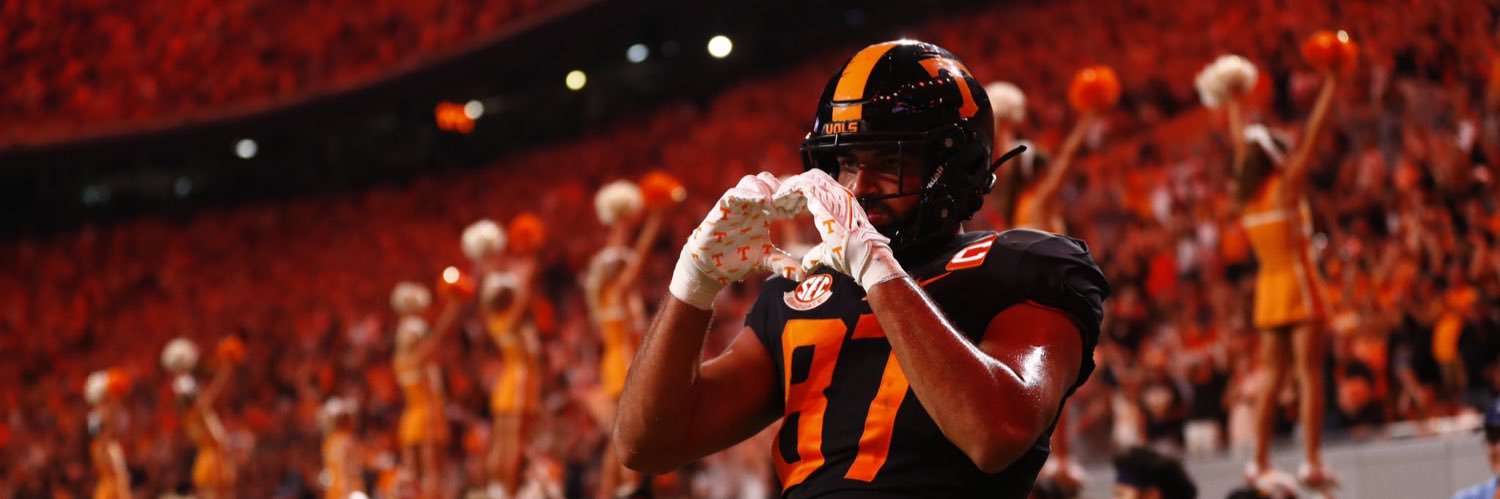zachmorroww's profile banner image
