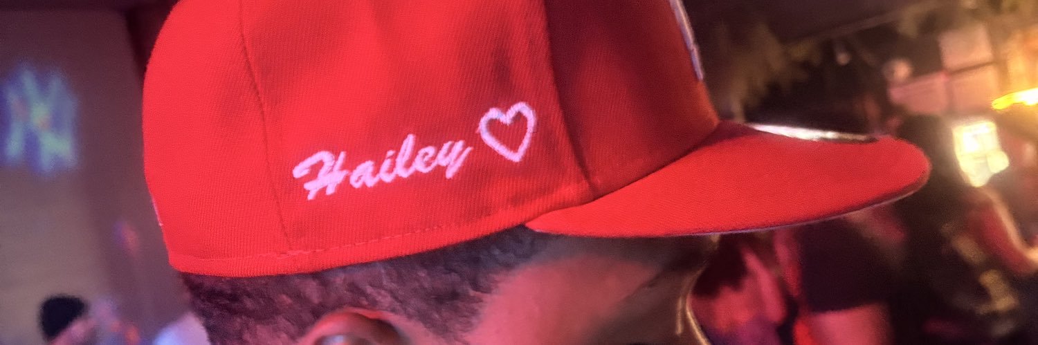 haileyyhamel's profile banner image