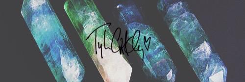 tylahoakley's profile banner image