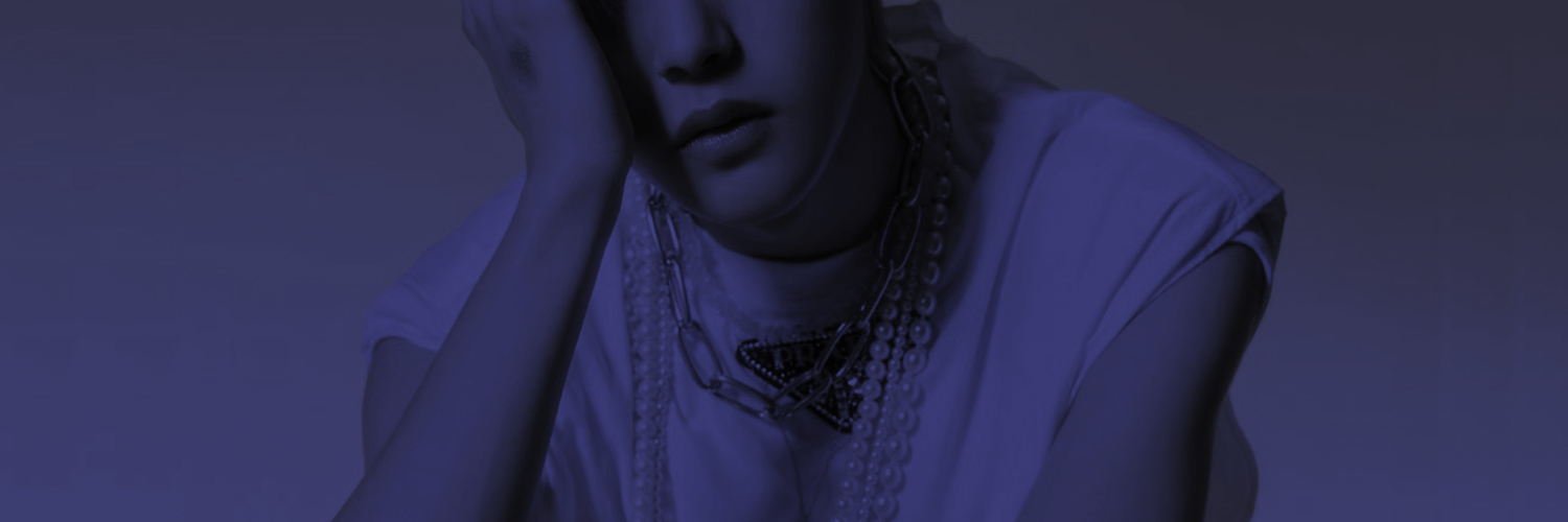 blur. banner