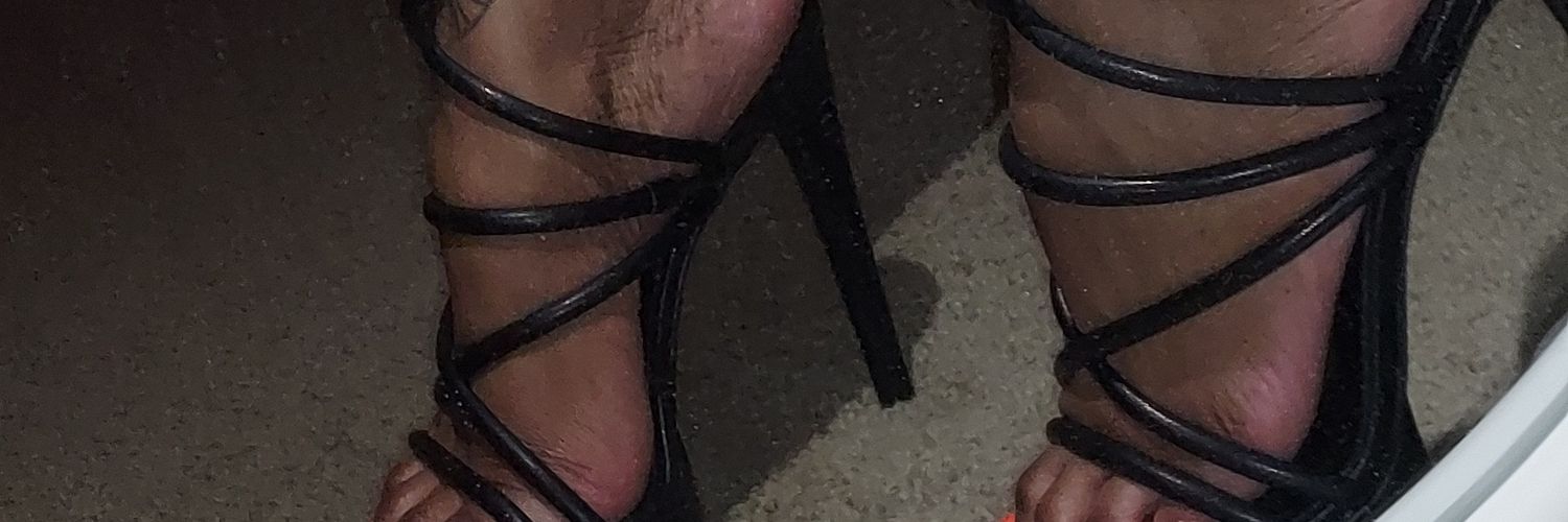 LongToesZ's profile banner image