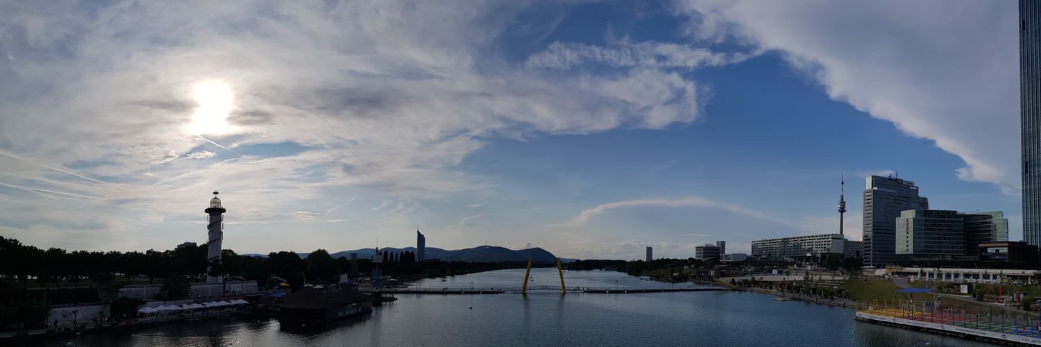 kelliachiu's profile banner image