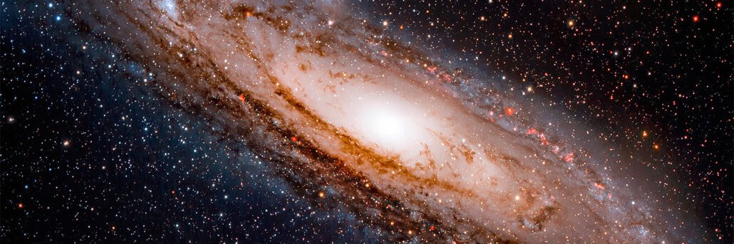 GEE WORLD MEDIA banner