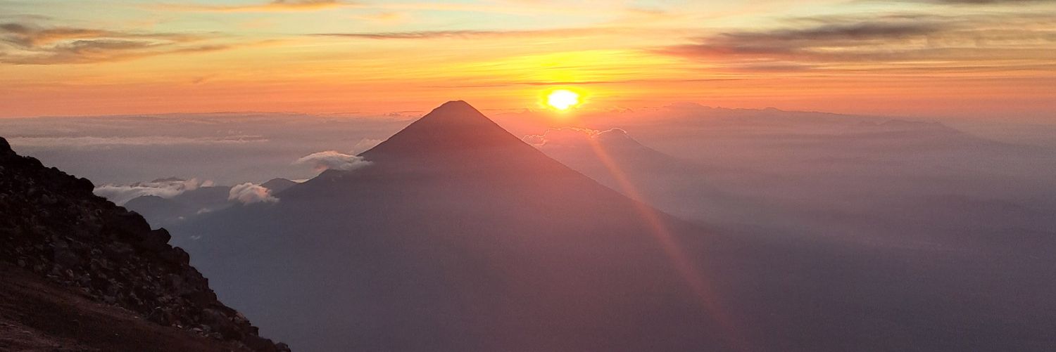 Eduardo García banner