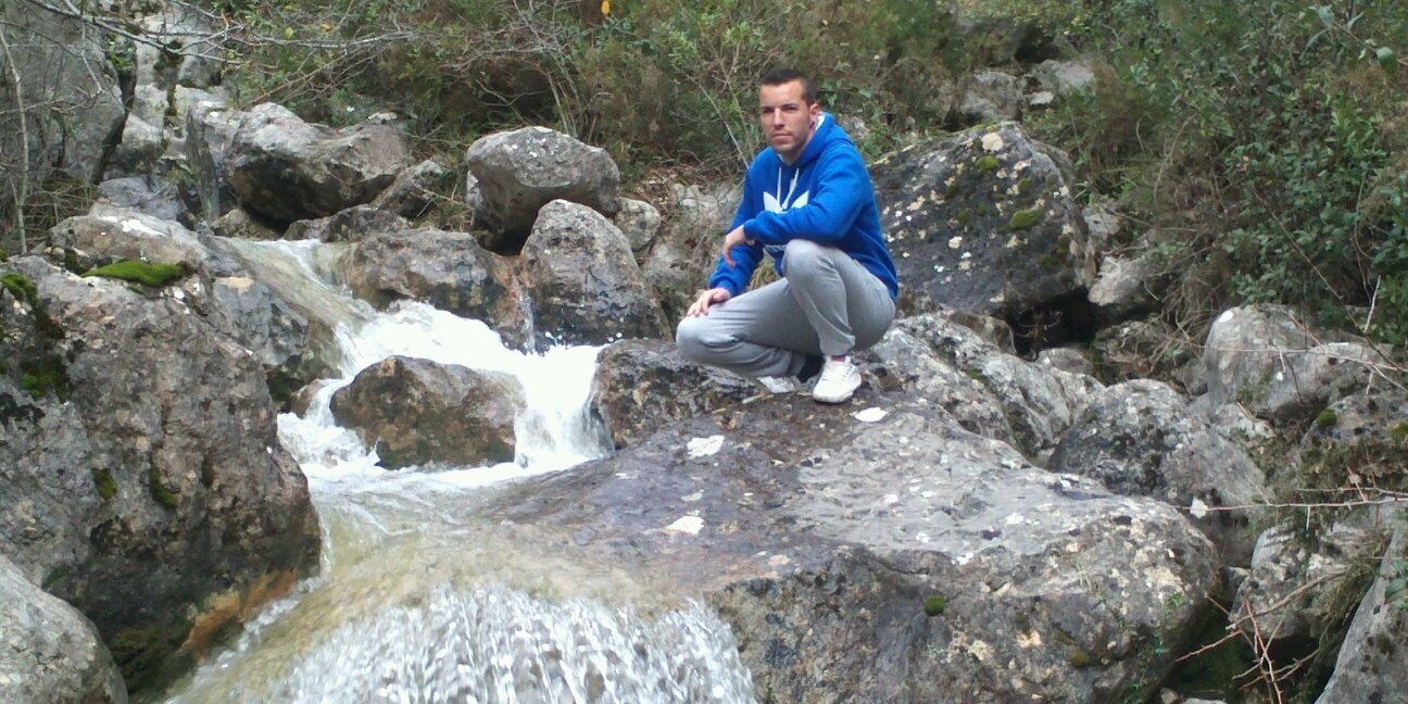 alber2101's profile banner image