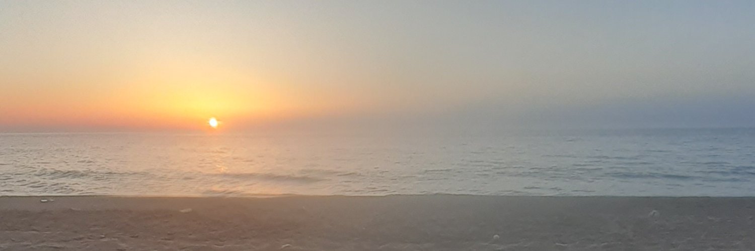 reda02_12's profile banner image