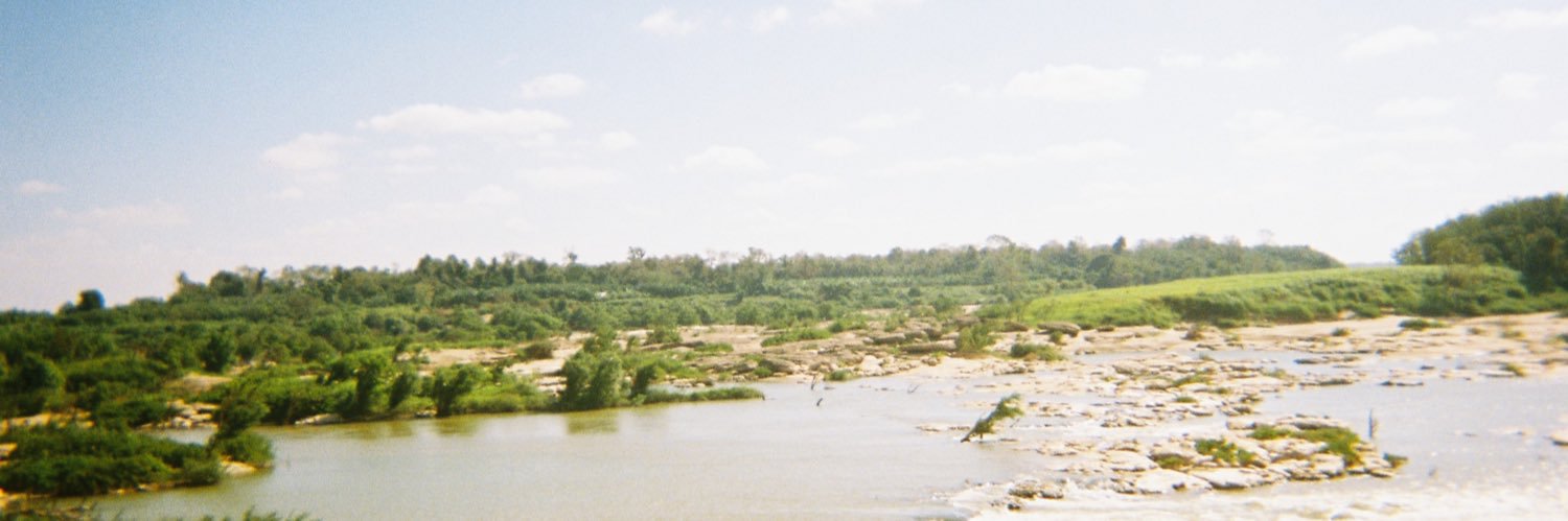 manineuy banner