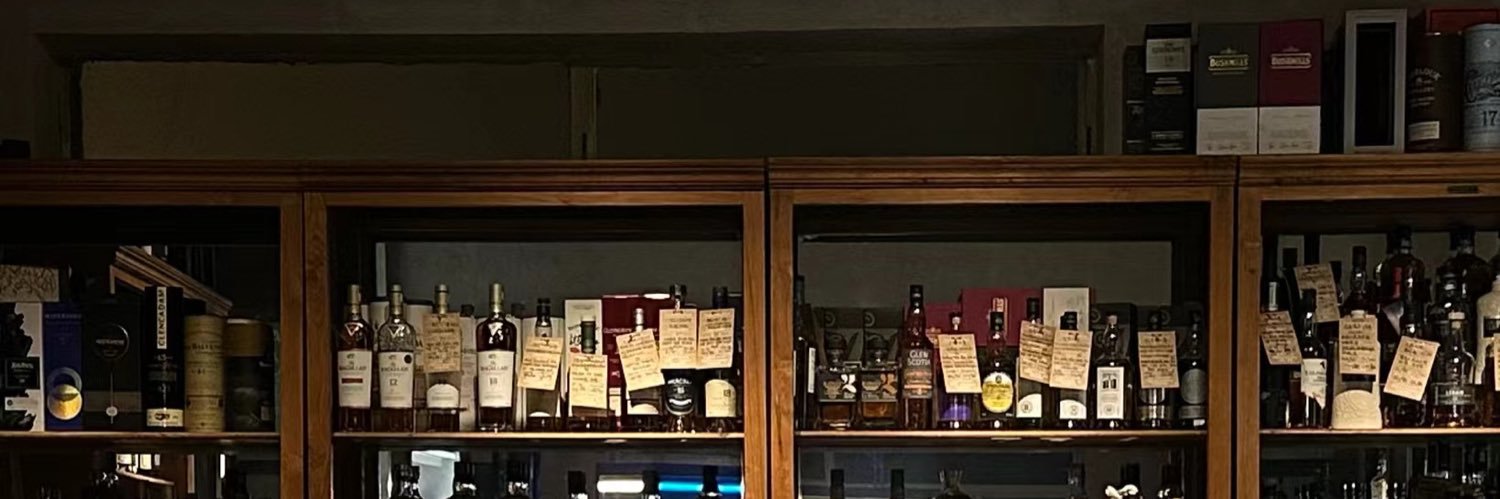 soengyiyun's profile banner image