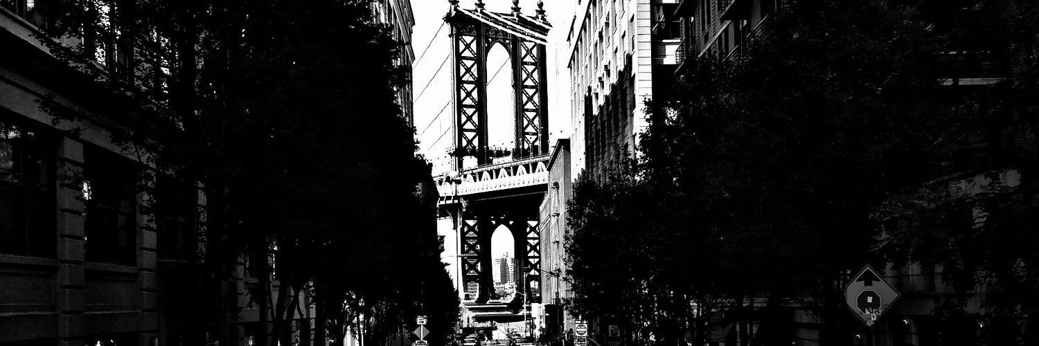 JenSaravia's profile banner image