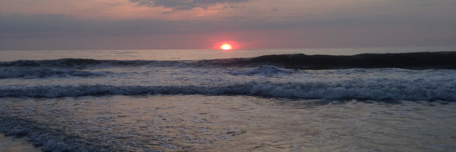 eemayy20's profile banner image