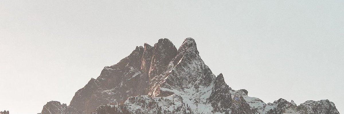 arya ᥫ᭡ banner