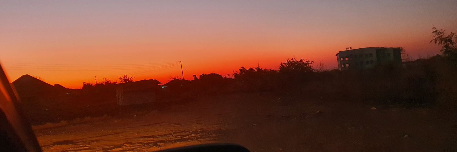 shuxieb's profile banner image