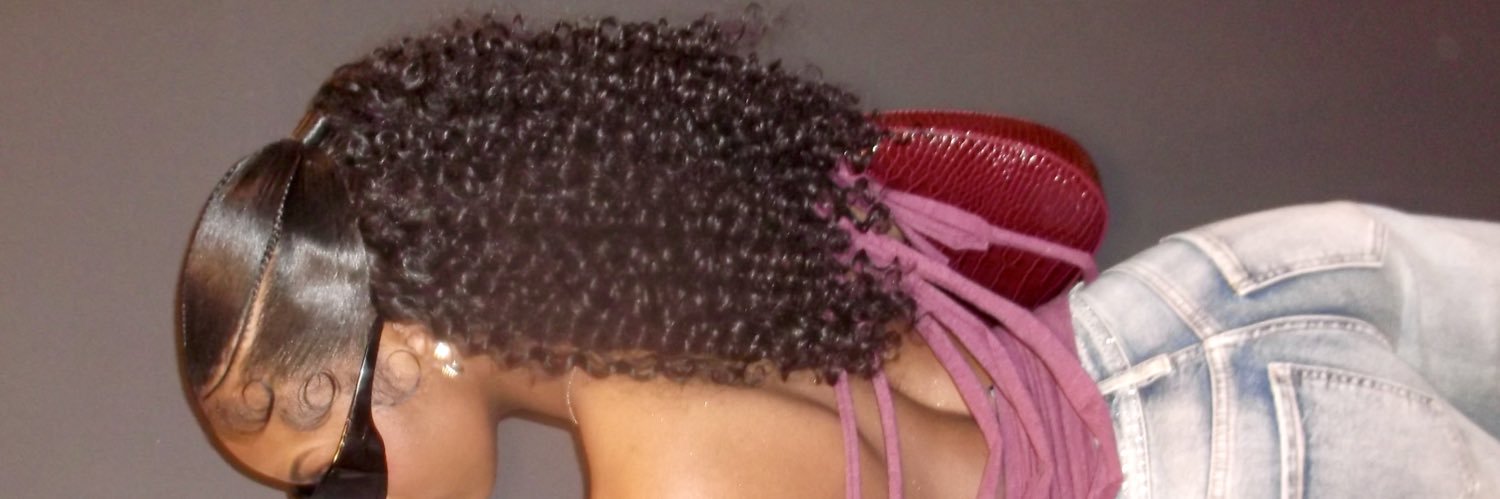 dddesrenee's profile banner image