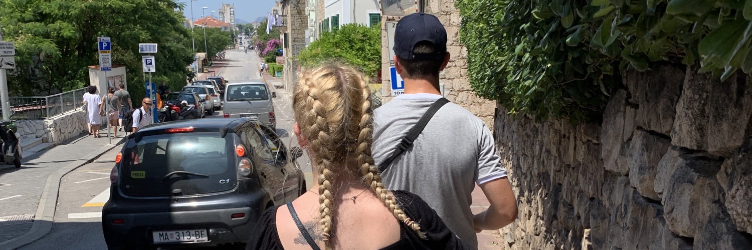 Juliibe's profile banner image