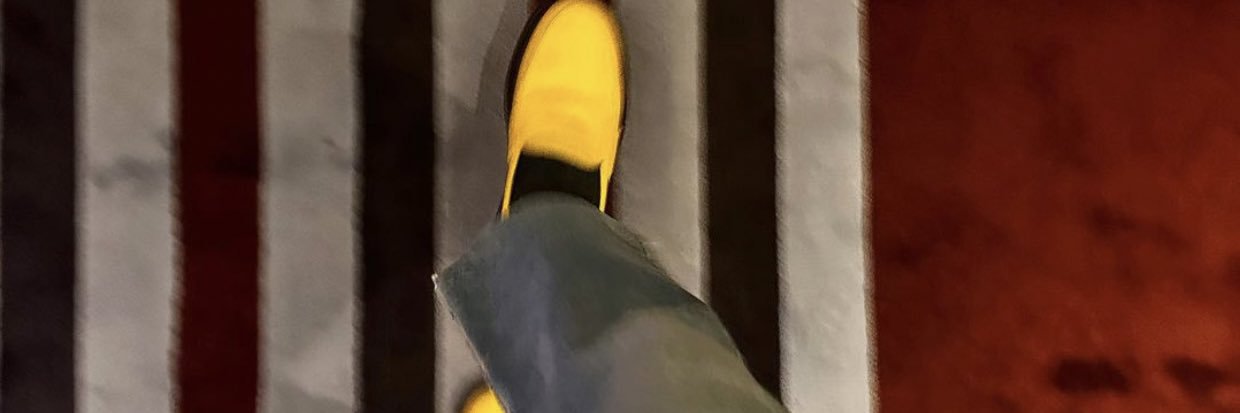 yours banner