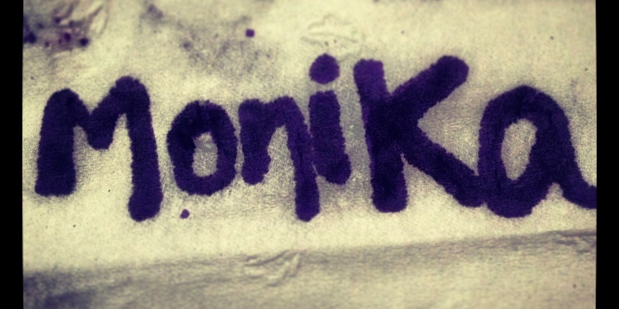 monikmena's profile banner image