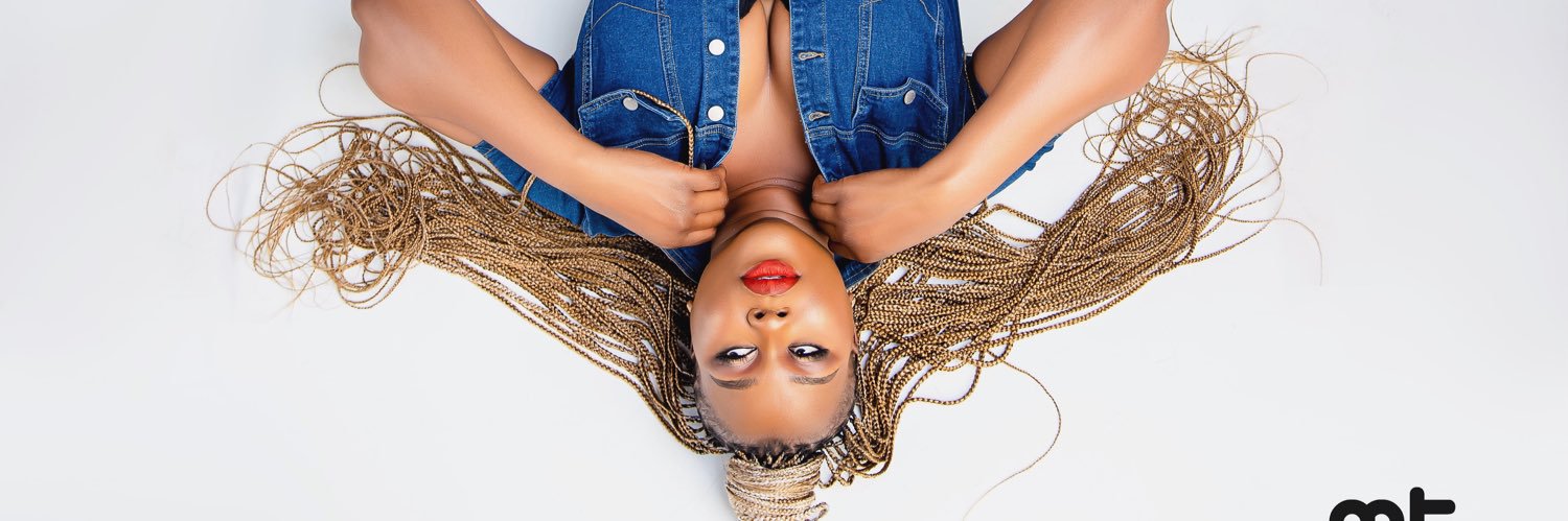 Strongtallcurvygirl72 banner