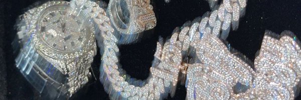 evianthompson_ Profile Banner