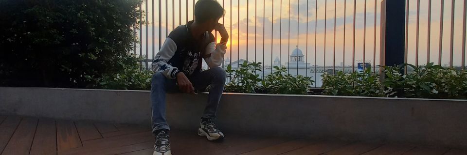 Van Zin💤(កំពុងស្ពឺ) banner