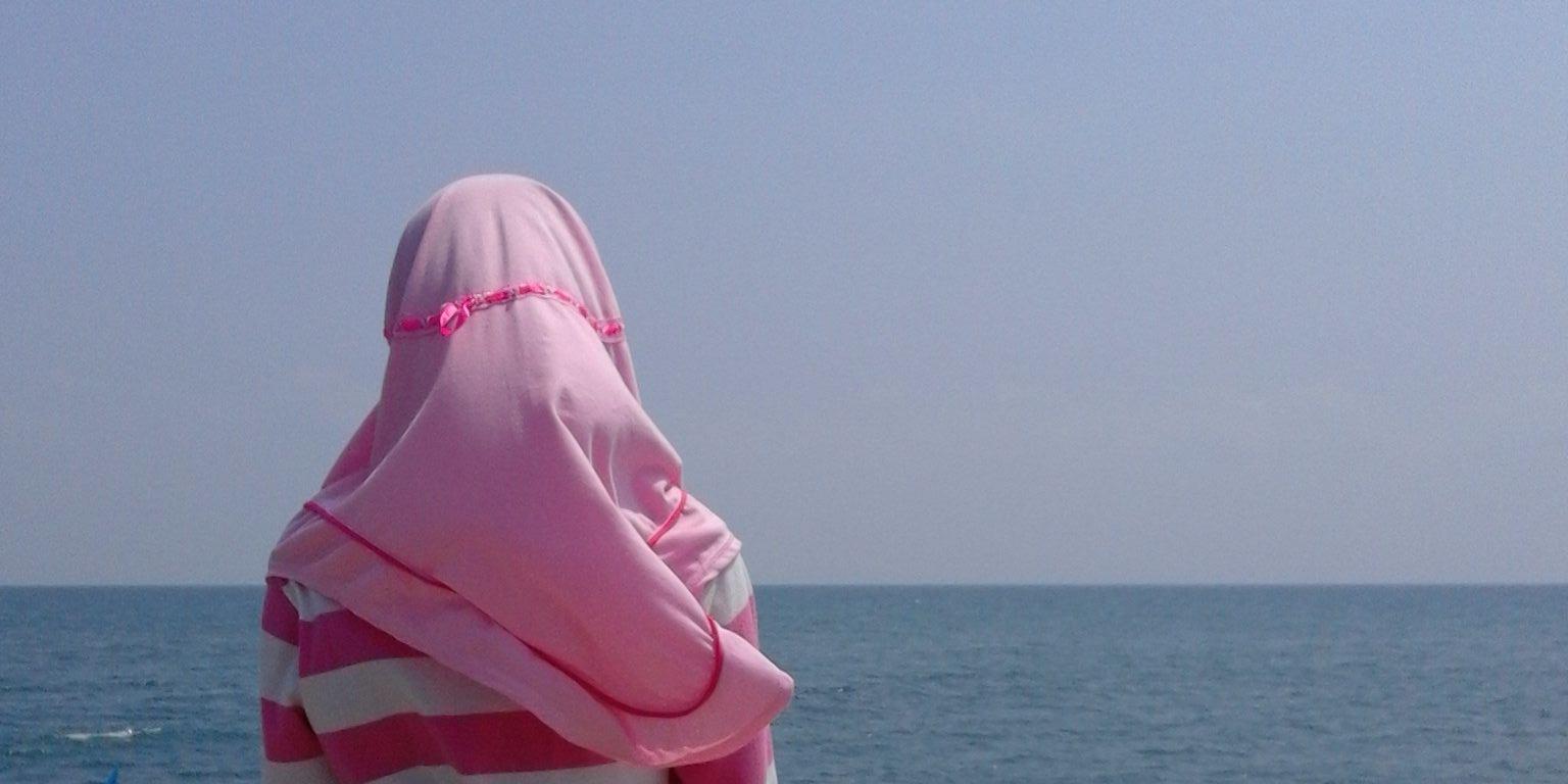 resibisss's profile banner image
