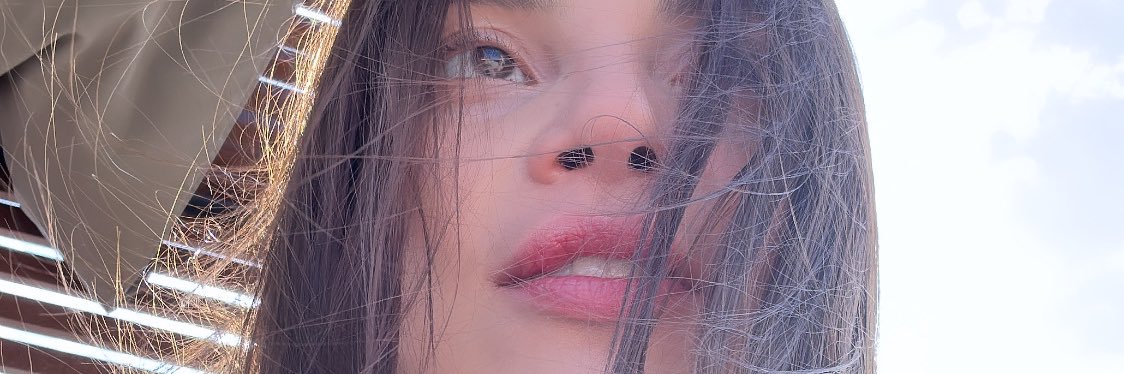 loreetorres's profile banner image