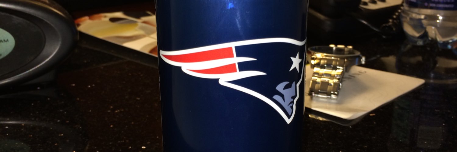 Mitchell&hold the Ness banner