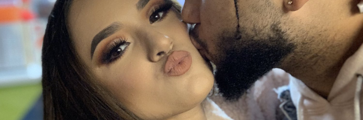 makeupbyval's profile banner image