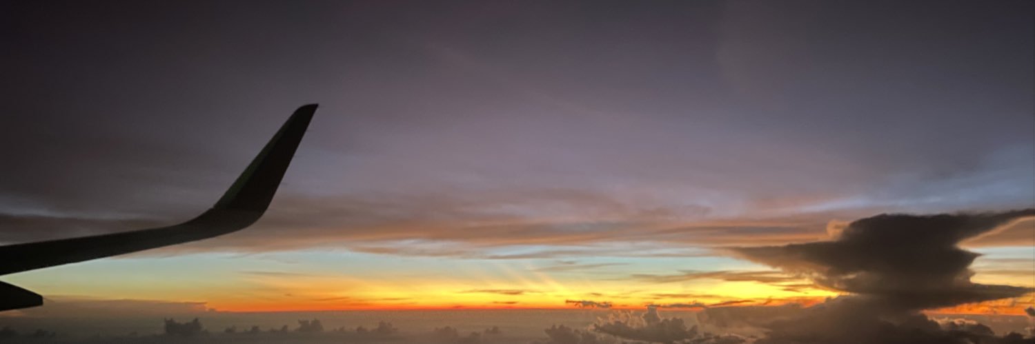 topikis's profile banner image