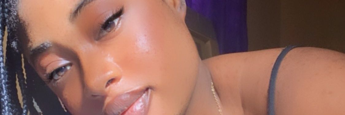 Aneke Vickyrossy banner