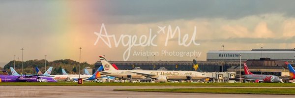 AvgeekMel Profile Banner