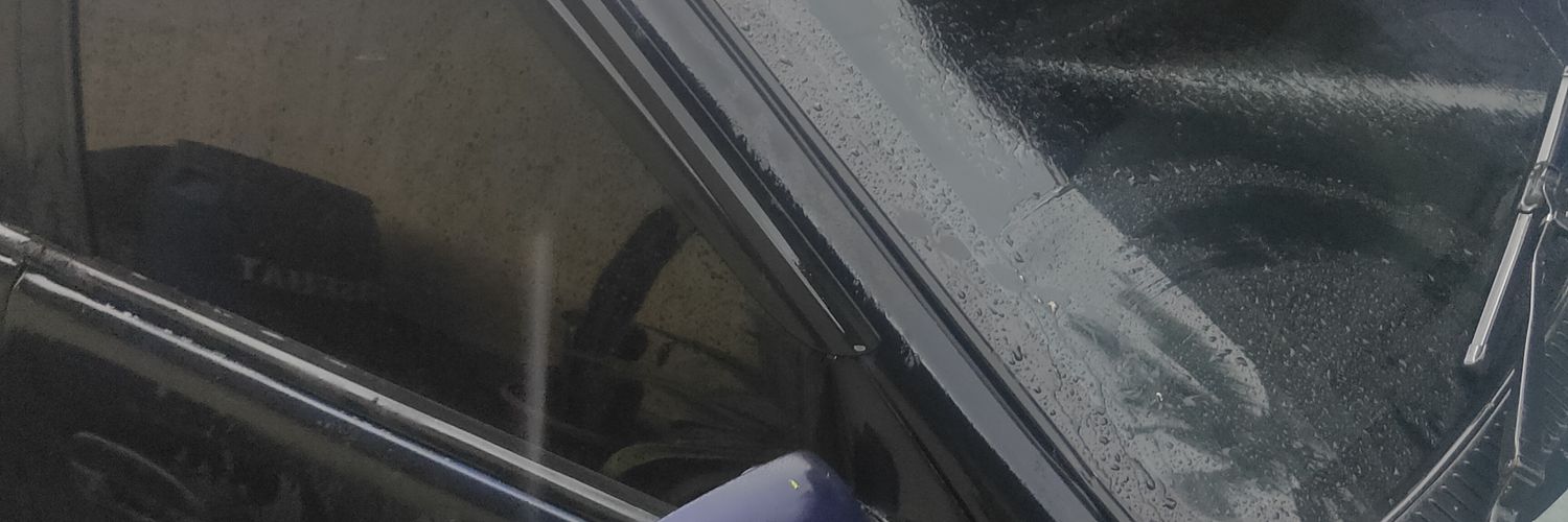 DYdroo's profile banner image