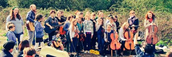 SchoolOfFolk Profile Banner