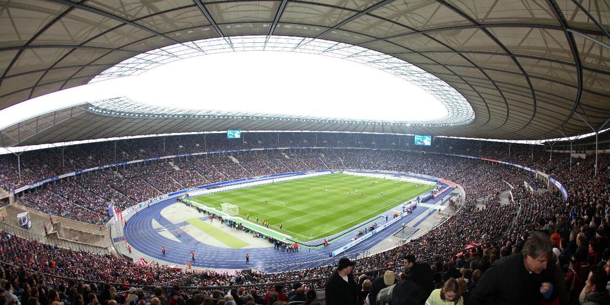 Michael Preetz banner