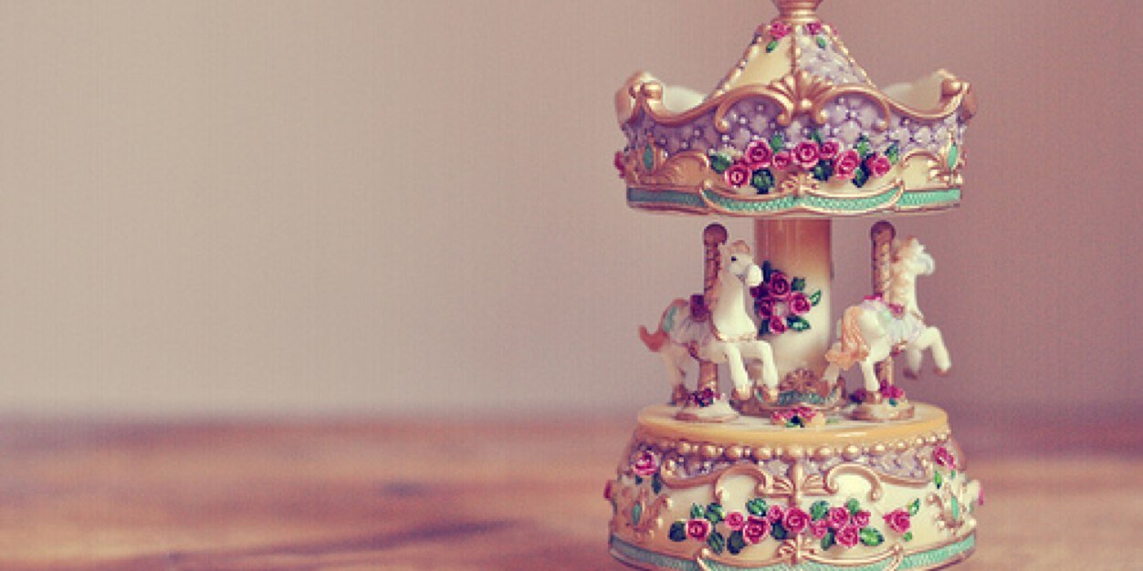 lovesofus's profile banner image
