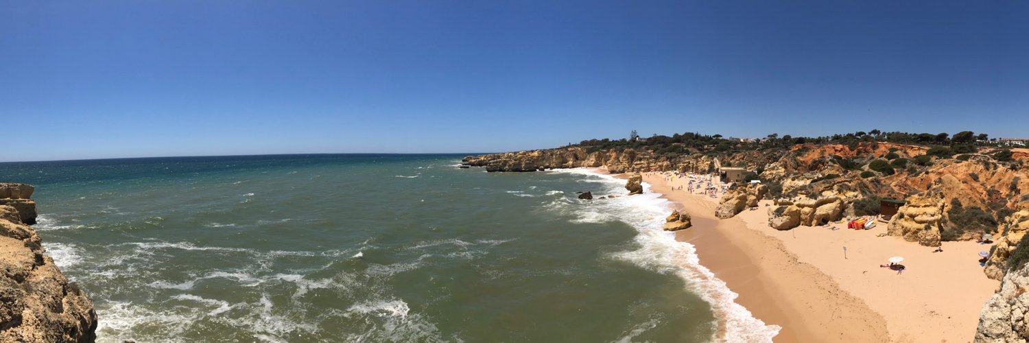dricho28's profile banner image