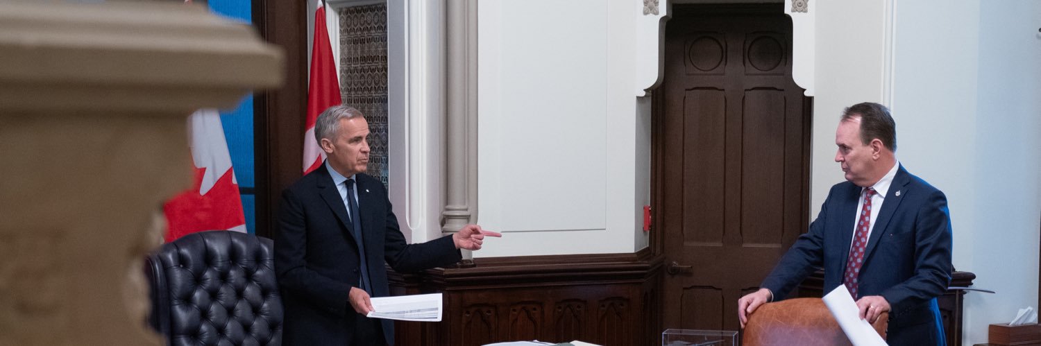 Steven MacKinnon banner